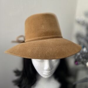 Stunning Borsalino Camel Fur Felt Hat